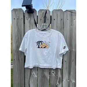Nike Womens Loose Fit Cropped Graphic T-Shirt White Palm Tree Sun Smile Size‎ M